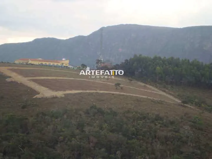 Imagem Terreno à venda em São Roque de Minas, Centro, 468m2