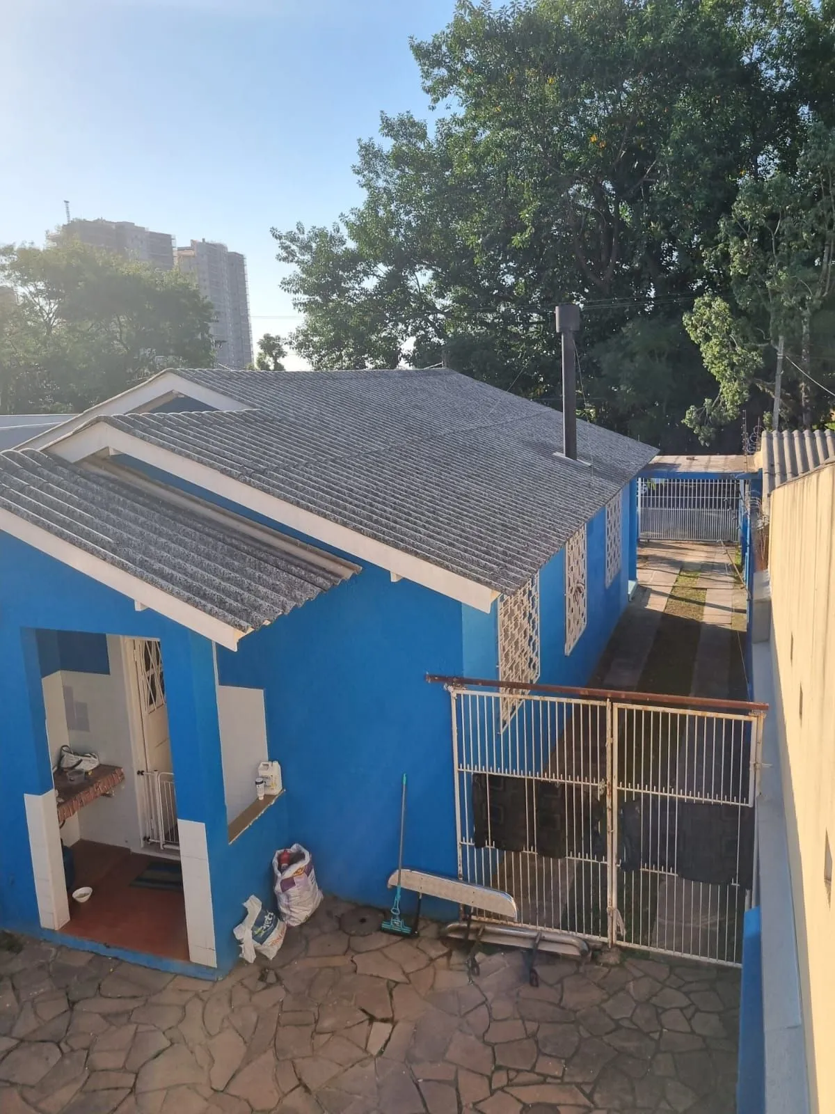 Imagem CASA 2 DORMITÓRIOS, 4 VAGAS PRÓXIMO AO BARRA SHOPPING NO BAIRRO TRISTEZA POA-RS