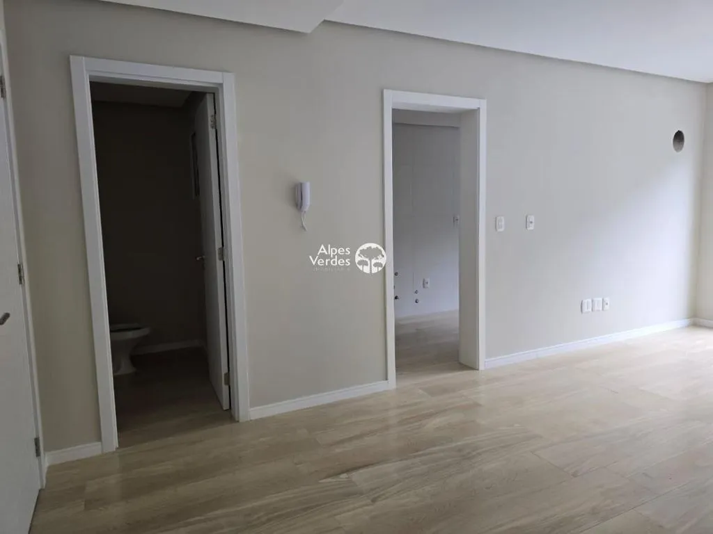 Imagem Vende-se Apartamento 1 suite em Canela a 2 minutos da Catedral de Pedra