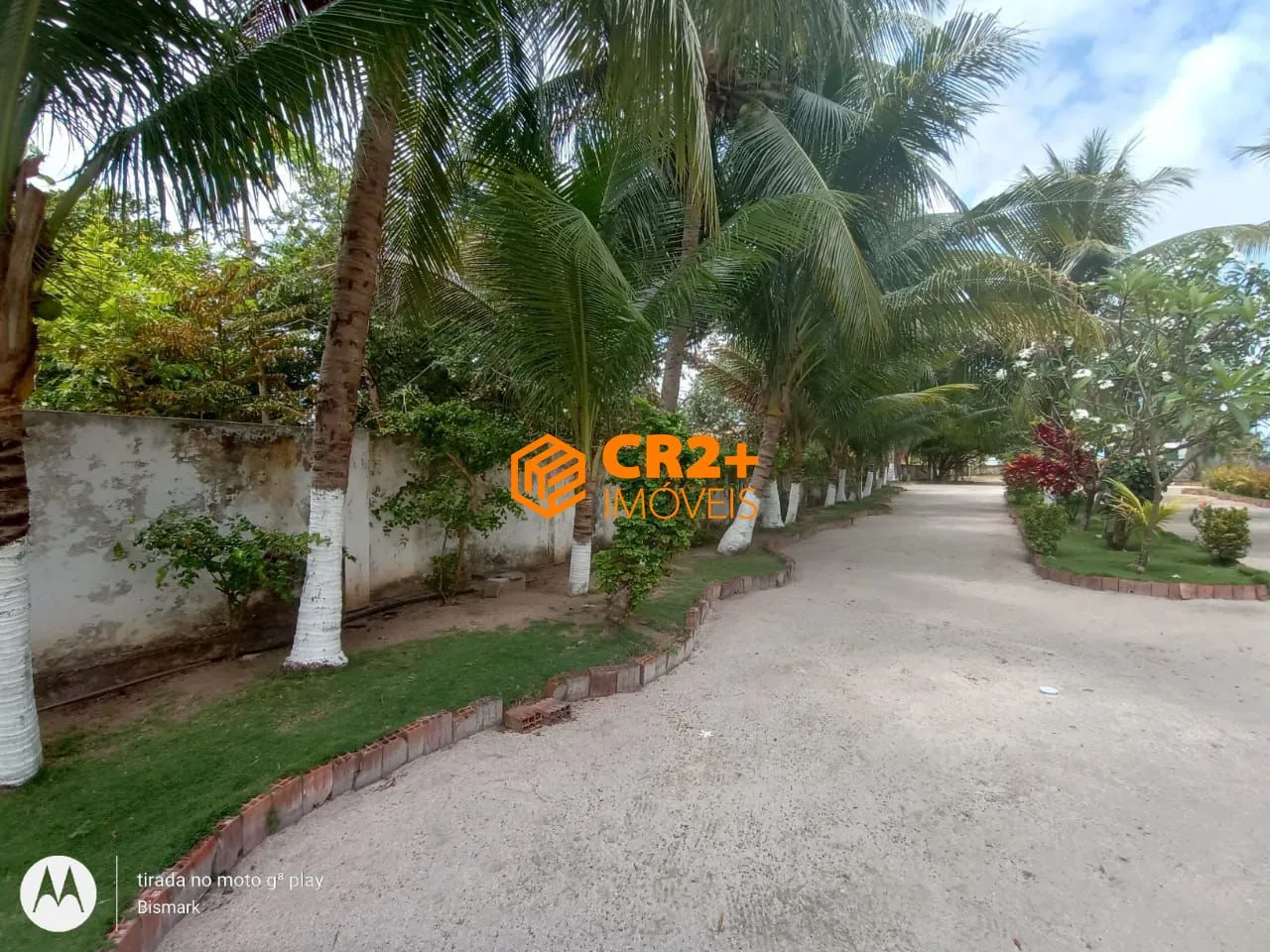 Imagem Vendo uma Casa com mais 3 Terrenos, Somando 1.800m², na Praia do Sossego em Itam