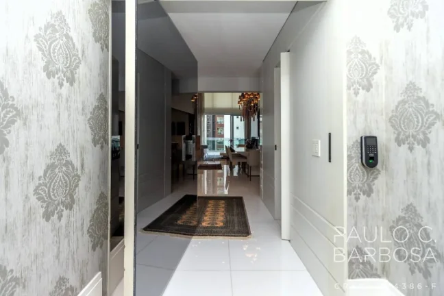 Imagem Campo Belo Venda - 4 Suítes - 4 Vagas - Mobiliado - 254m²