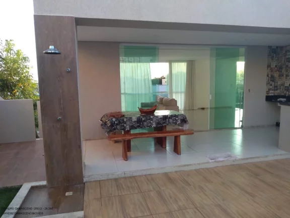 Imagem Casa em Condomínio de Luxo para Locação em Camaçari-BA, 3 Quartos, 3 Suítes, 2 Salas, 2 Banheiros, 4 Vagas, 280m².