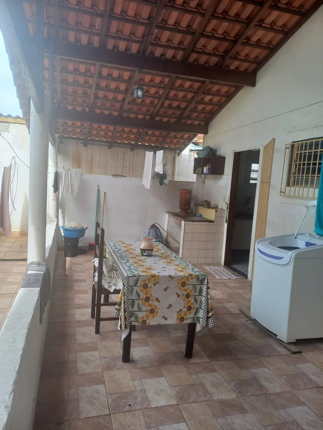 Imagem Casa à venda 2 Quartos, 3 Vagas, Conjunto Residencial Araretama, Pindamonhangaba - SP