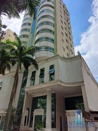 Imagem Apartamento Zona Central para Venda em Balneário Camboriú, CENTRO, 3 dormitórios, 1 suíte, 2 banheiros, 2 vagas