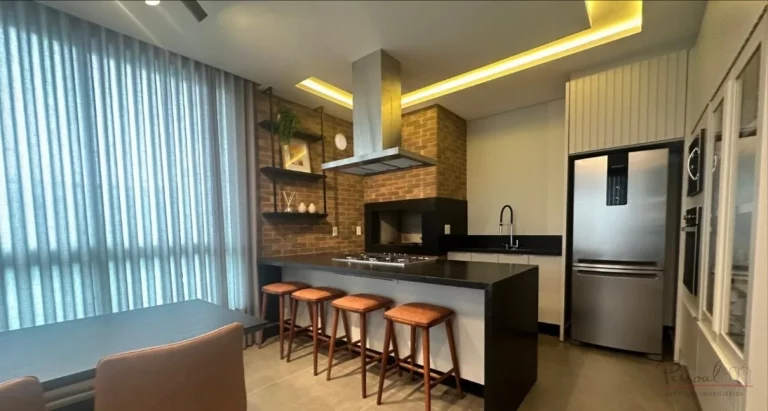 Imagem Apartamento à venda com 2 suítes no Centro de Florianópolis - Alto padrão e excelente localizaç...