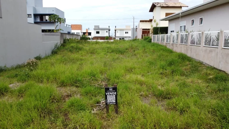 Imagem Terreno à Venda no Bairro Ambrósio em Garopaba-SC! Oportunidade!!