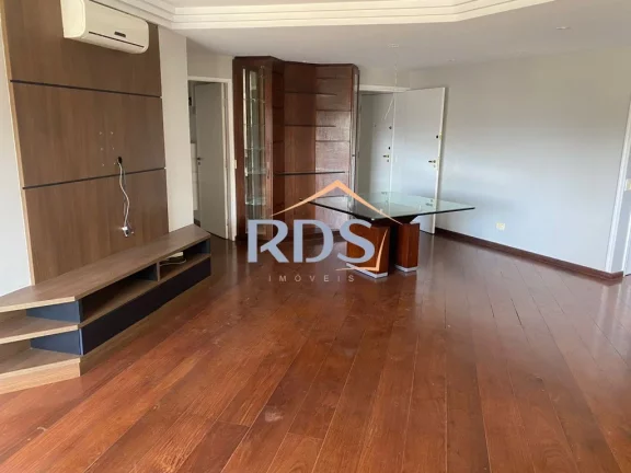 Imagem Vende apartamento de 158m² com 3 dormitórios e duas vagas no Caxingui