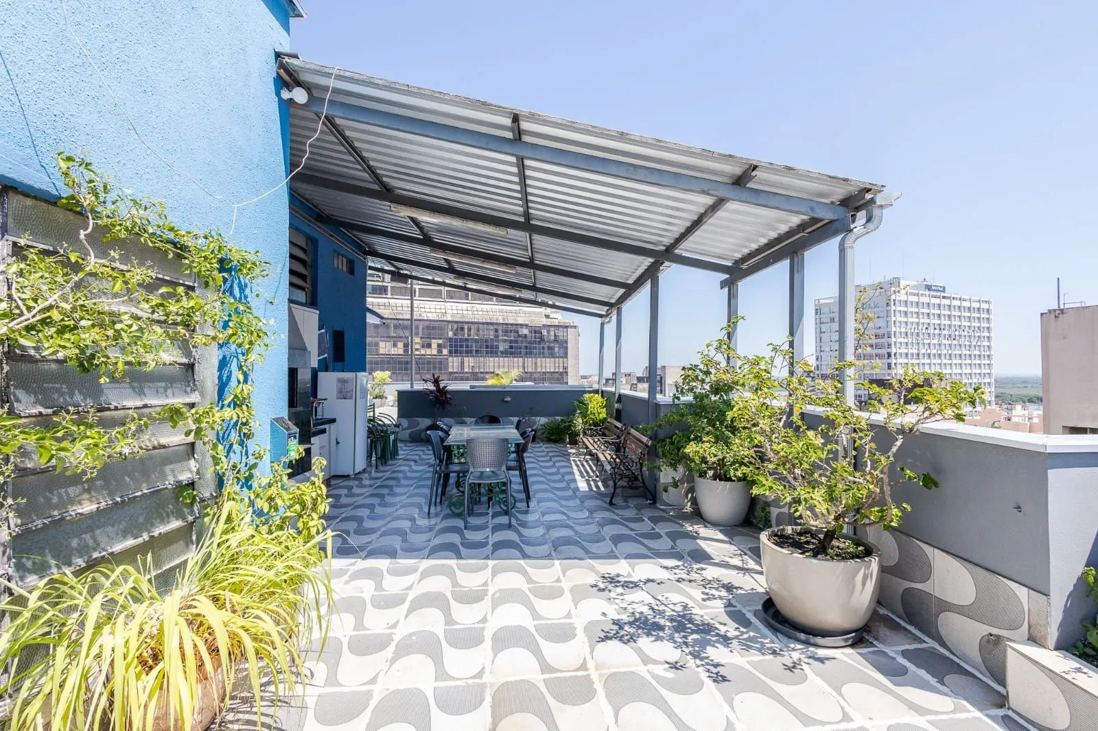 Imagem Apartamento de 80 m²semi mobiliado, 3 dormitórios e 1 suíte no Centro Histórico