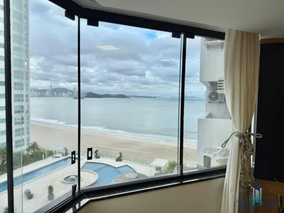 Imagem Apartamento Frente Mar para Venda em Balneário Camboriú, CENTRO, 2 dormitórios, 1 banheiro, 1 vaga
