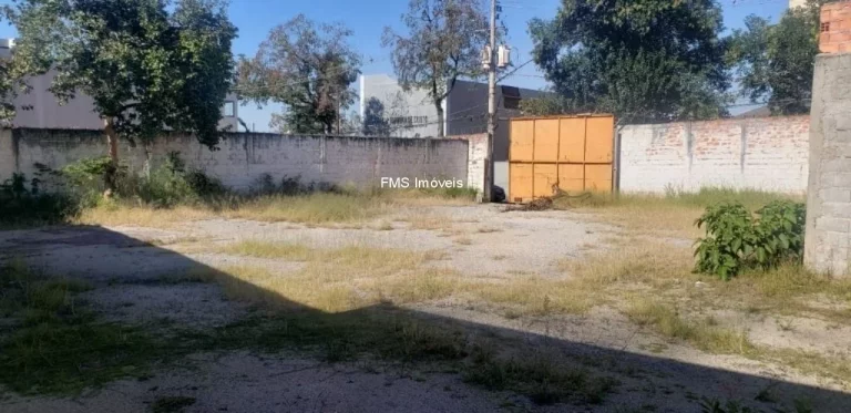 Imagem Terreno com 648m2 em Santo André