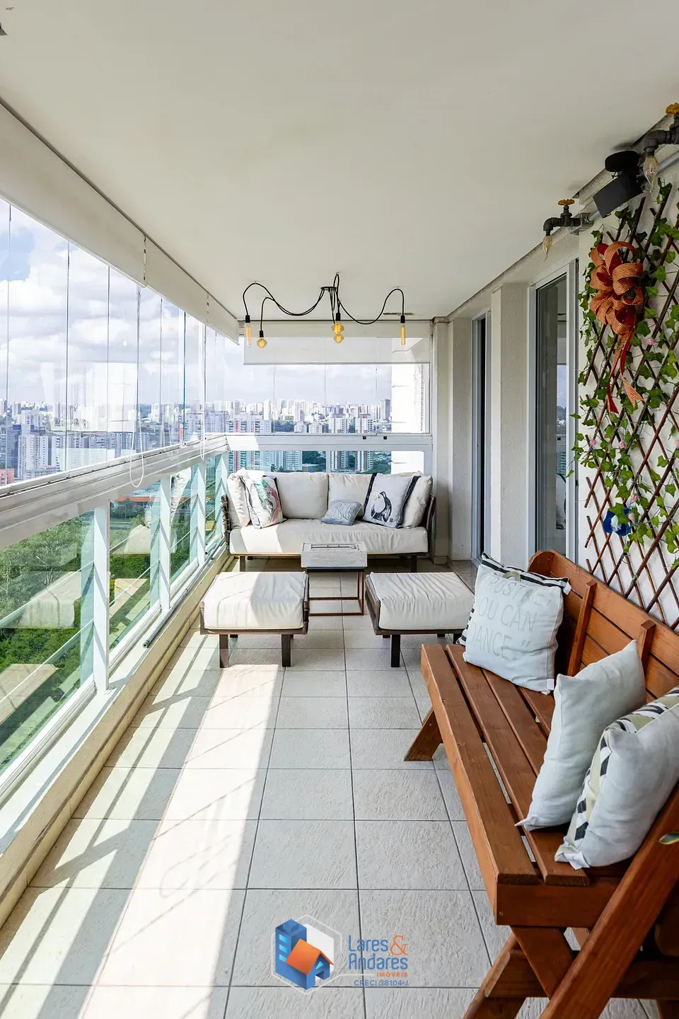 Imagem Cobertura para venda em Morumbi com 3 quartos, sendo 3 suítes, 143m²