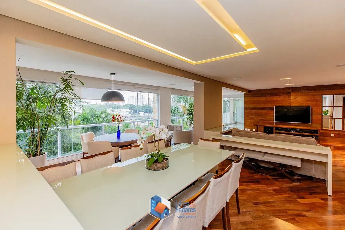 Imagem Apartamento para venda em Campo Belo com 3 quartos, sendo 3 suítes, 242m²