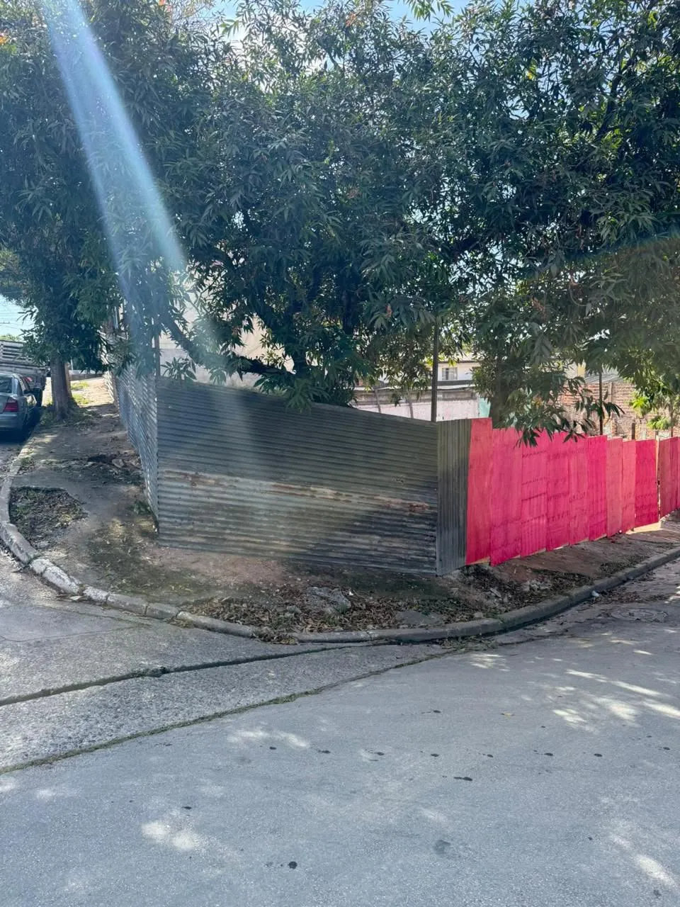 Imagem VENDO EXCELENTE TERRENO NO BAIRRO JARDIM UBIRAJARA!