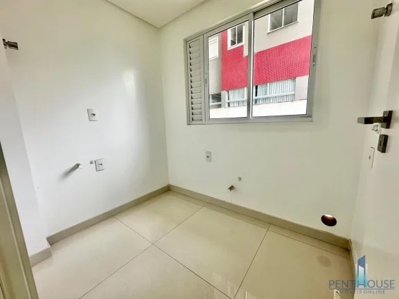 Imagem Apartamento Quadra Mar para Venda em Itapema, MEIA PRAIA, 4 dormitórios, 4 suítes, 5 banheiros, 2 vagas