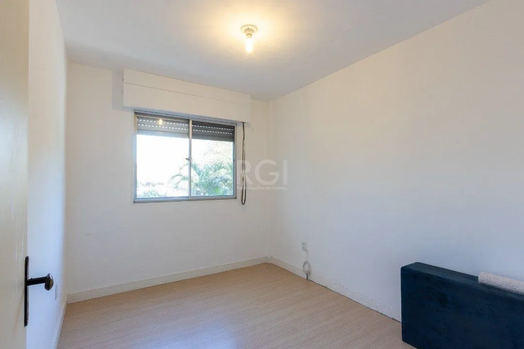 Imagem Apartamento para Venda - 59.35m², 2 dormitórios, 1 vaga - Cristal