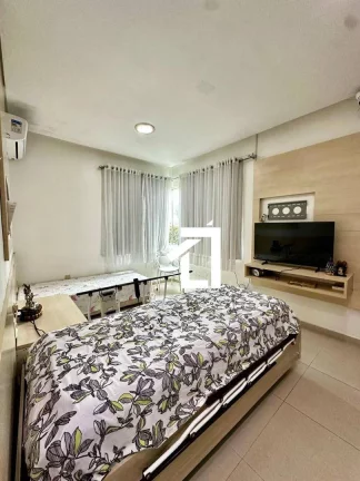 Imagem Casa | Condominio Fechado | 4 Suítes com Piscina Privativa | 352m2