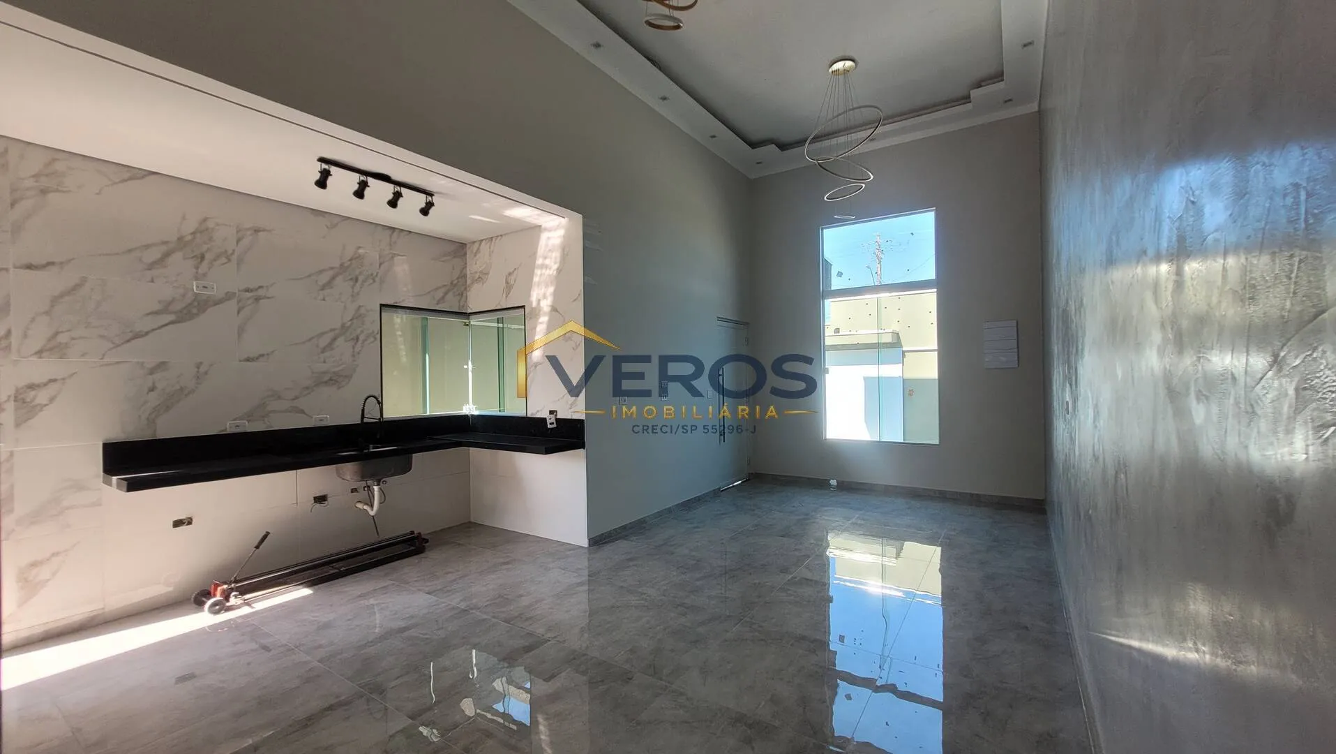 Imagem Casa térrea a venda com 3 dormitórios Bairro Gaivotas Caraguatatuba