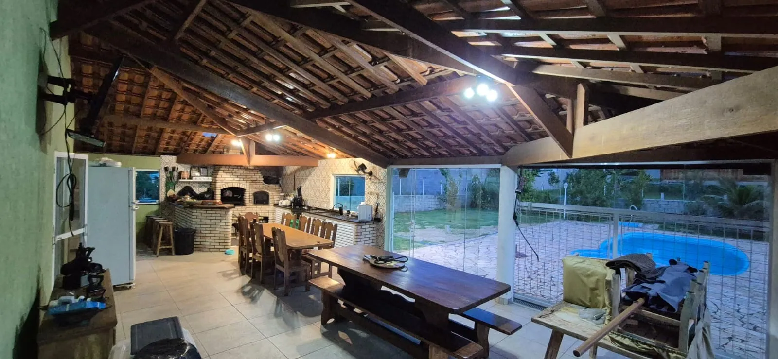 Imagem Casa Térrea com Piscina e Área Gourmet no Condomínio Village da Serra - 210m², 3 Dormitórios, 800m² de Terreno