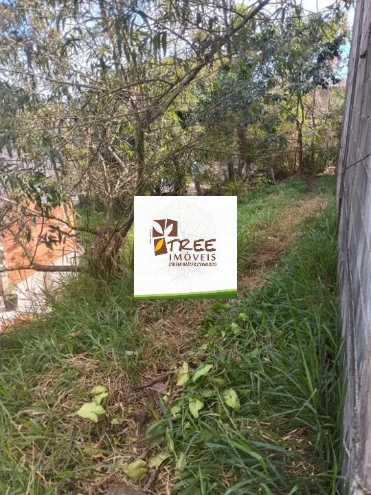 Imagem VENDA DE CASA EM CONSTRUÇÃO NO PARQUE RODRIGO BARRETO, EM ARUJÁ/SP, 75m² com dormitório, cozinha americana, sala e garagem coberta. CONSULTE-NOS.