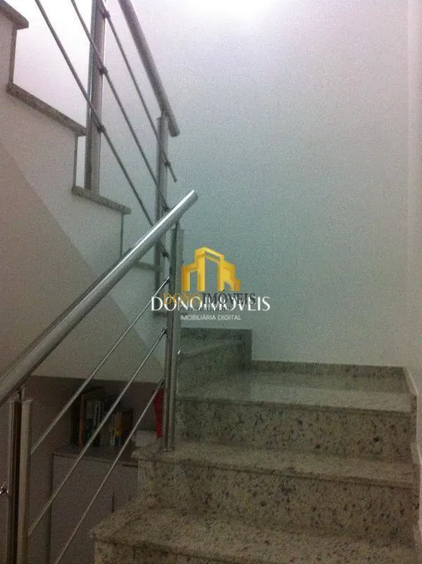 Imagem Sobrado 275 m² 3 dorms 1 suíte 4 vagas churrasqueira Santa Terezinha SBC