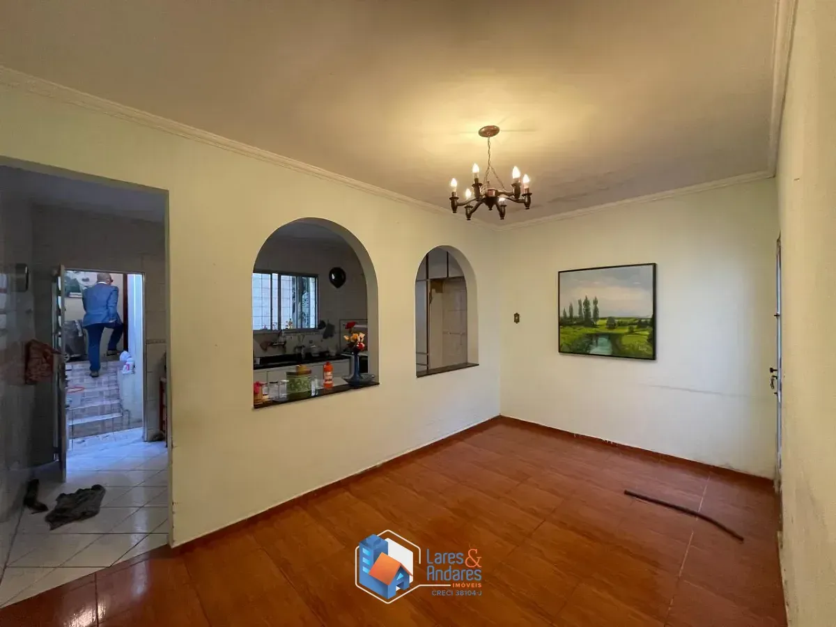 Imagem Casa para venda em Vila Pompéia com 3 quartos, 130m²
