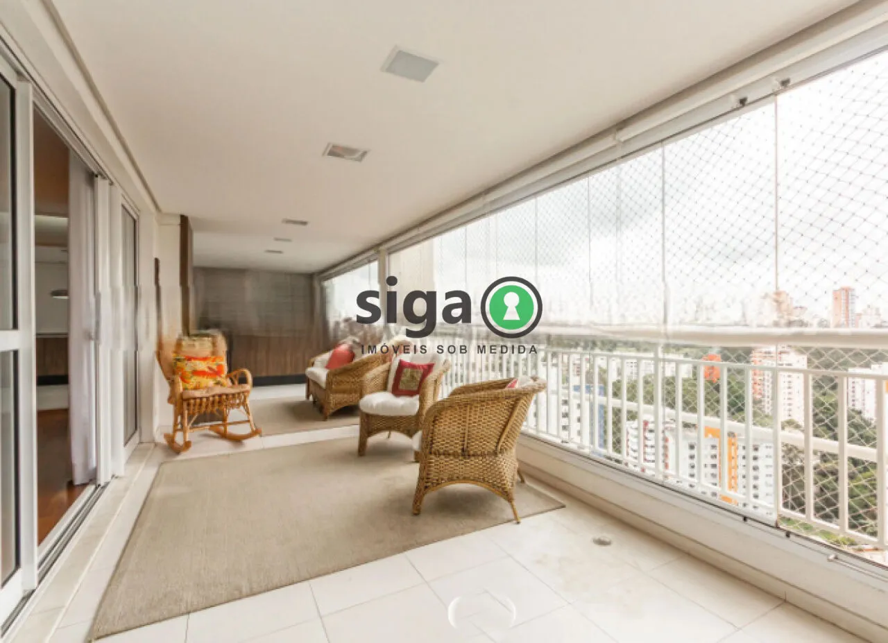 Imagem Apartamento de 200m2 à venda com 3 suites e 3 vagas de garagem no Panamby