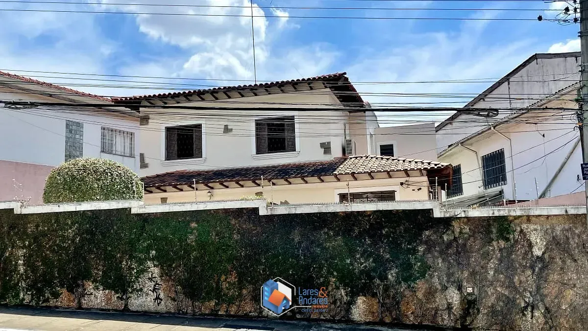 Imagem Casa para venda em Aclimação com 3 quartos, sendo 3 suítes, 265m²