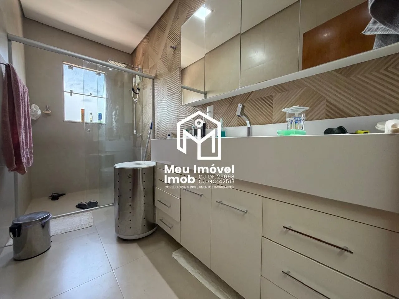 Imagem Cond. Quintas Interlagos Casa 3 Qts 3 Suítes 3 Vagas 385m²