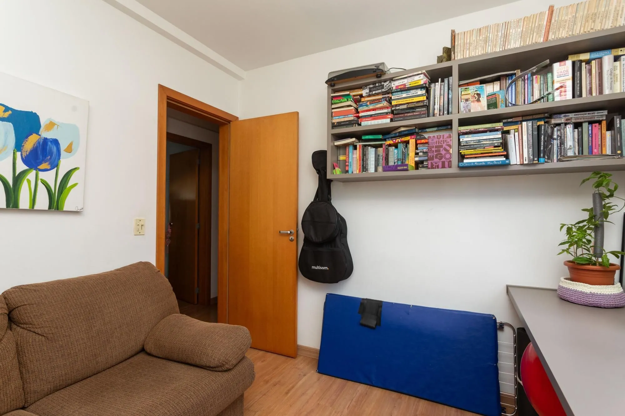 Imagem Apartamento com Suíte, 2 Vagas e Lazer de Clube