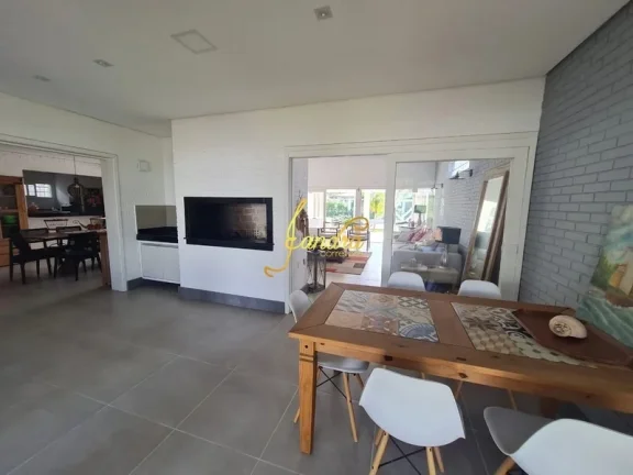 Imagem Casa em Atlântida totalmente reformada