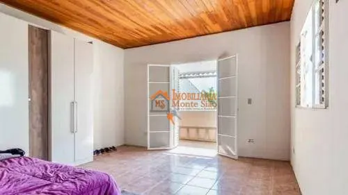 Imagem Sobrado com 5 dormitórios à venda, 330 m² por R$ 794.900,00 - Parque Continental - Guarulhos/SP