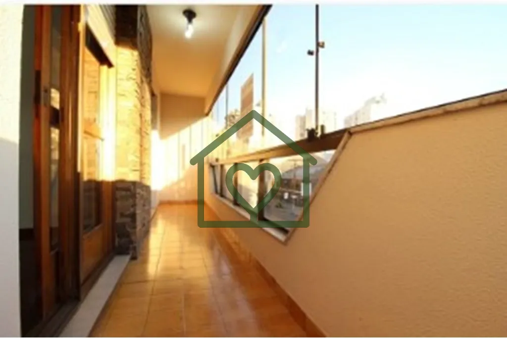 Imagem Excelente oportunidade!!! 
 
Situado no melhor ponto do bairro Floresta, este apartamento de 88m² o...