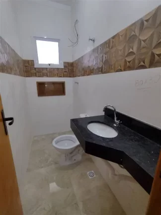 Imagem Sobrado incrível na Vila Guilhermina em Praia Grande, apenas 500 metros da praia!