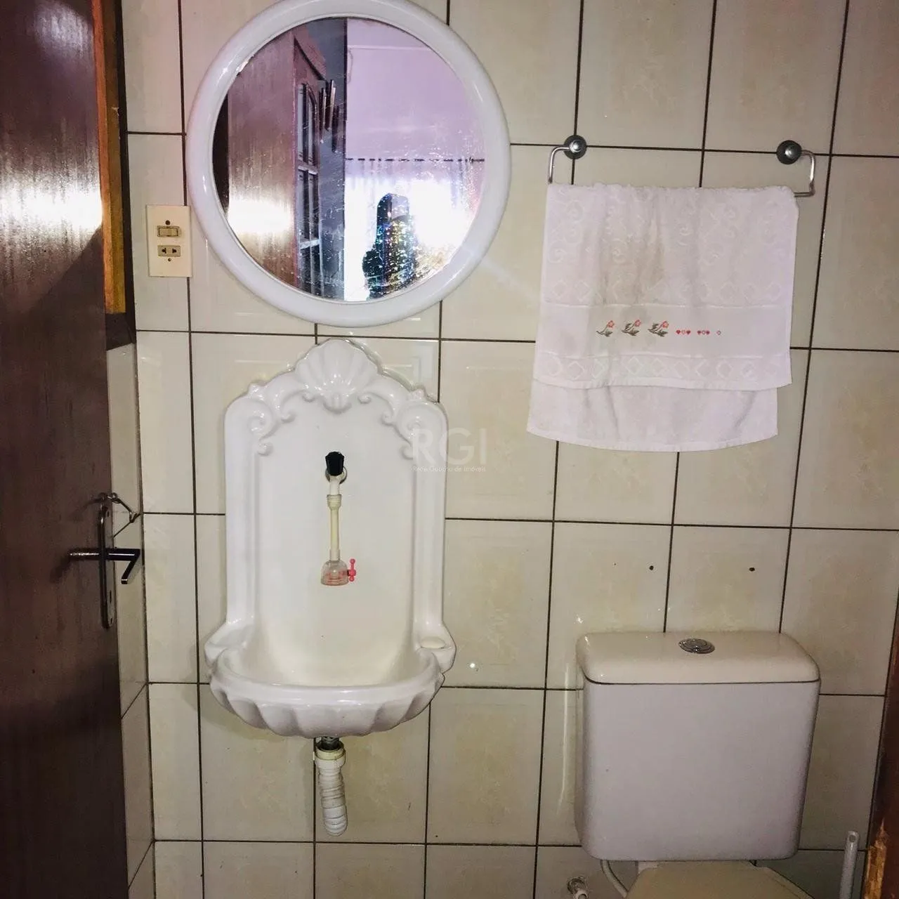 Imagem Casa para Venda - 279m², 6 dormitórios, sendo 2 suites, 3 vagas - Cavalhada, Poa