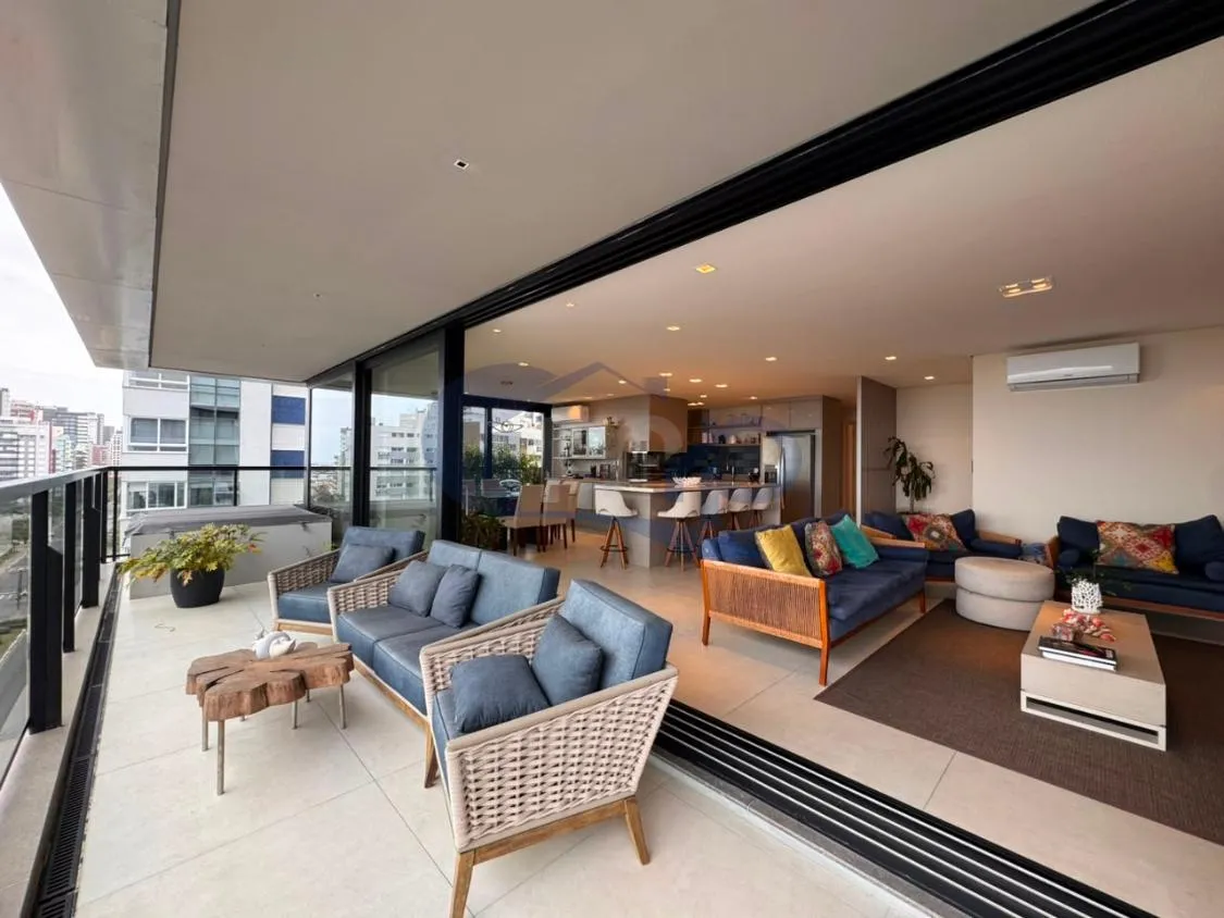 Imagem Apartamento a venda com 4 suites na Praia Grande em Torres/RS