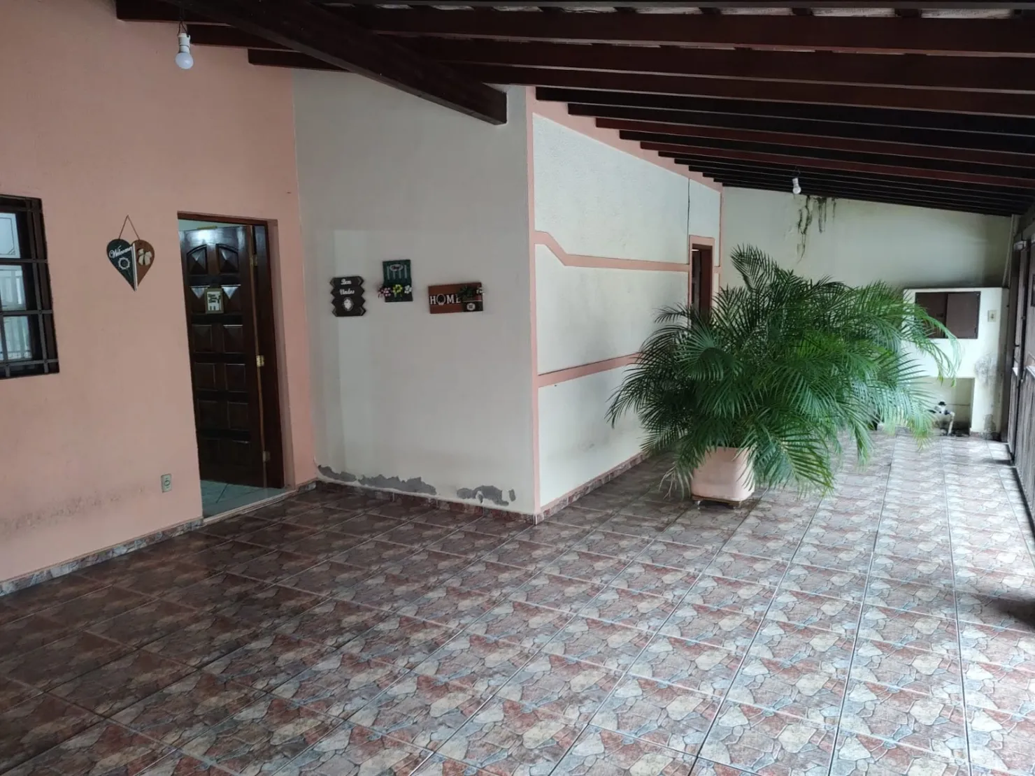 Imagem Casa à venda 3 Suites, 2 Vagas, 300M², Crispim, Pindamonhangaba - SP