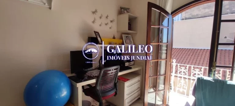 Imagem CASA A VENDA COM 4 DORMITÓRIOS - 223M² - VILA ANCHIETA - JUNDIAÍ - SP