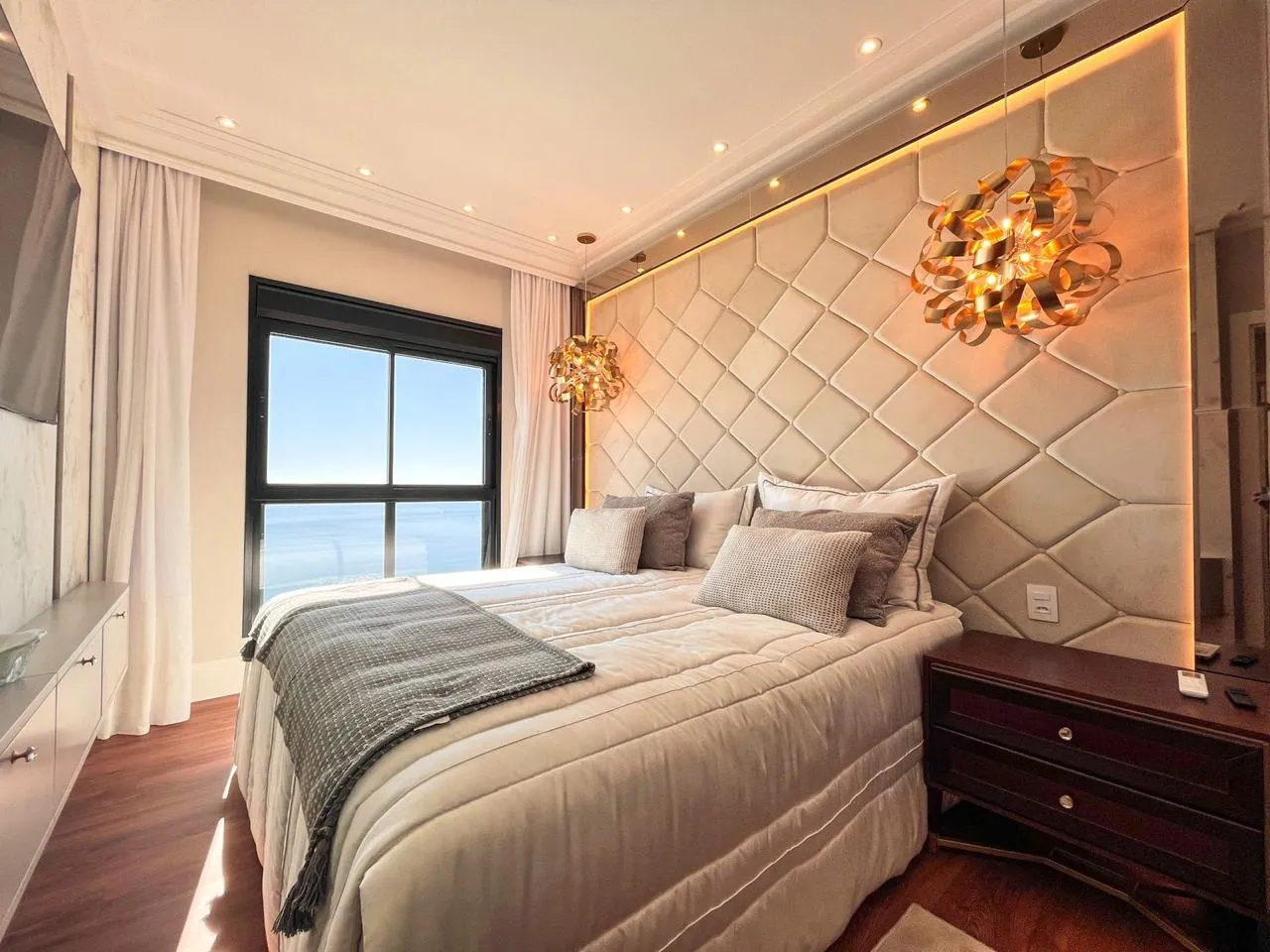 Imagem Apartamento com vista para o mar à venda com 186m2 por R$ 6.500.000,00
