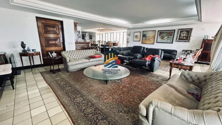 Imagem Vendo Apartamento com 370m na Beira Mar de Boa Viagem!