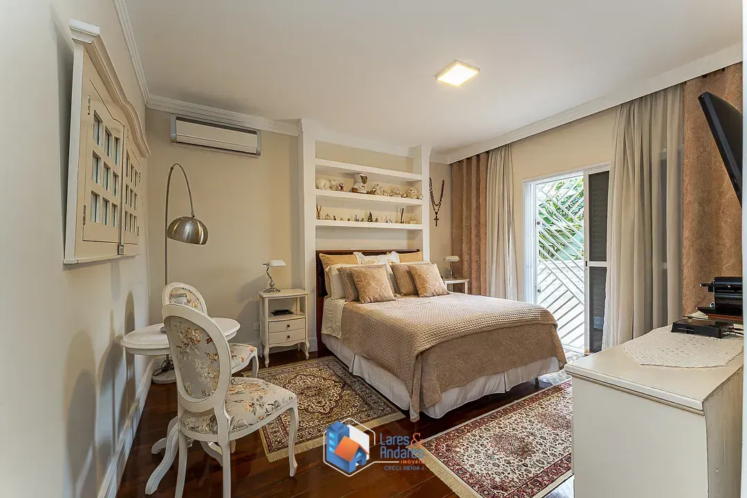 Imagem Casa para venda em Retiro Morumbi com 4 quartos, sendo 4 suítes, 510m²