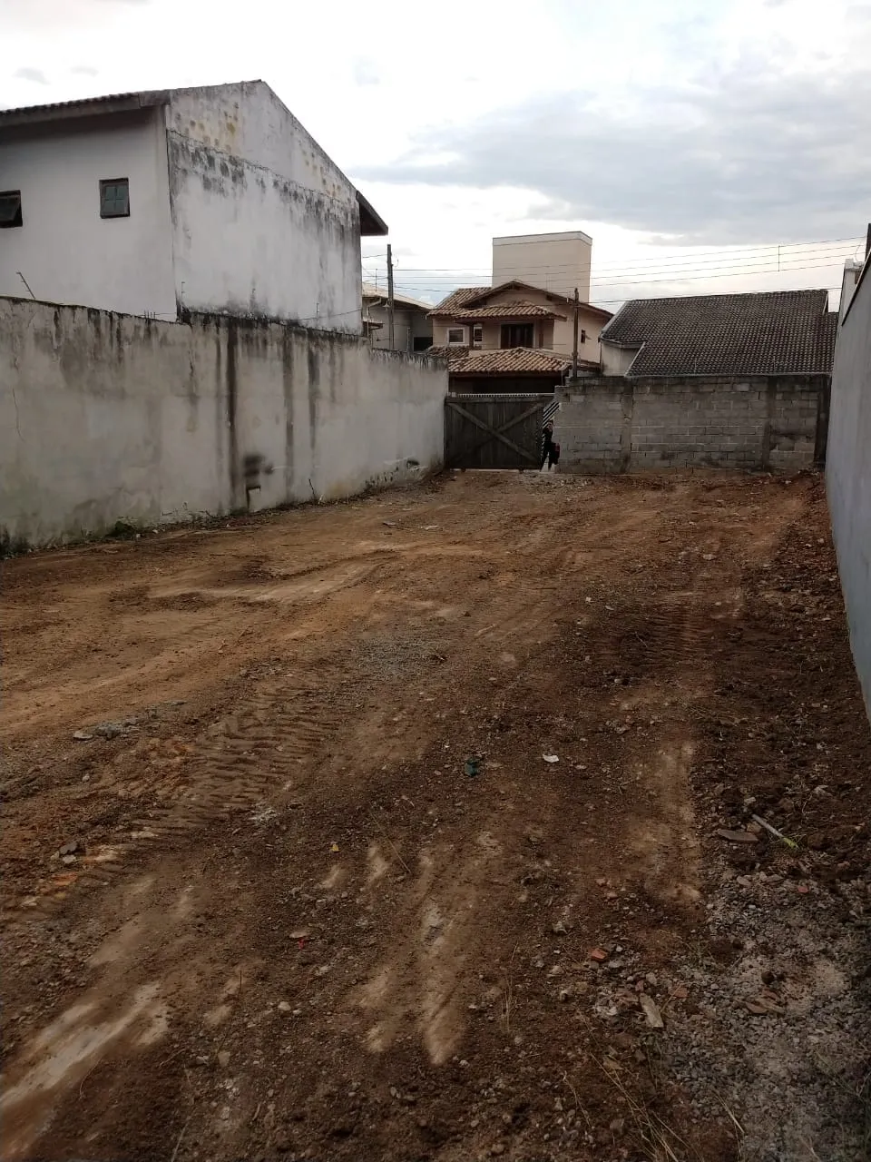Imagem Terreno à venda 250M², Jardim Yassuda, Pindamonhangaba - SP