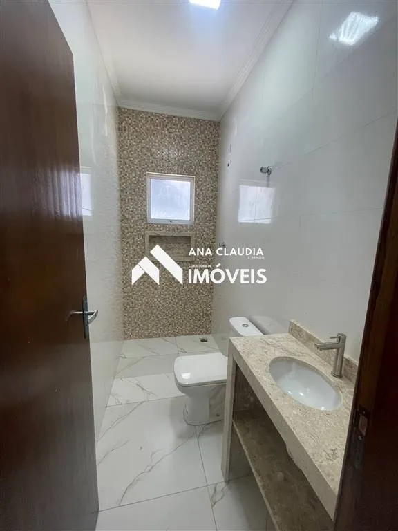 Imagem Casa a venda na cidade de mongaguá