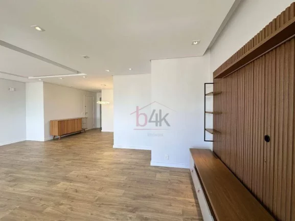 Imagem Apê 116m² no Brooklin: 3 Quartos, Vista Livre e 2 Vagas