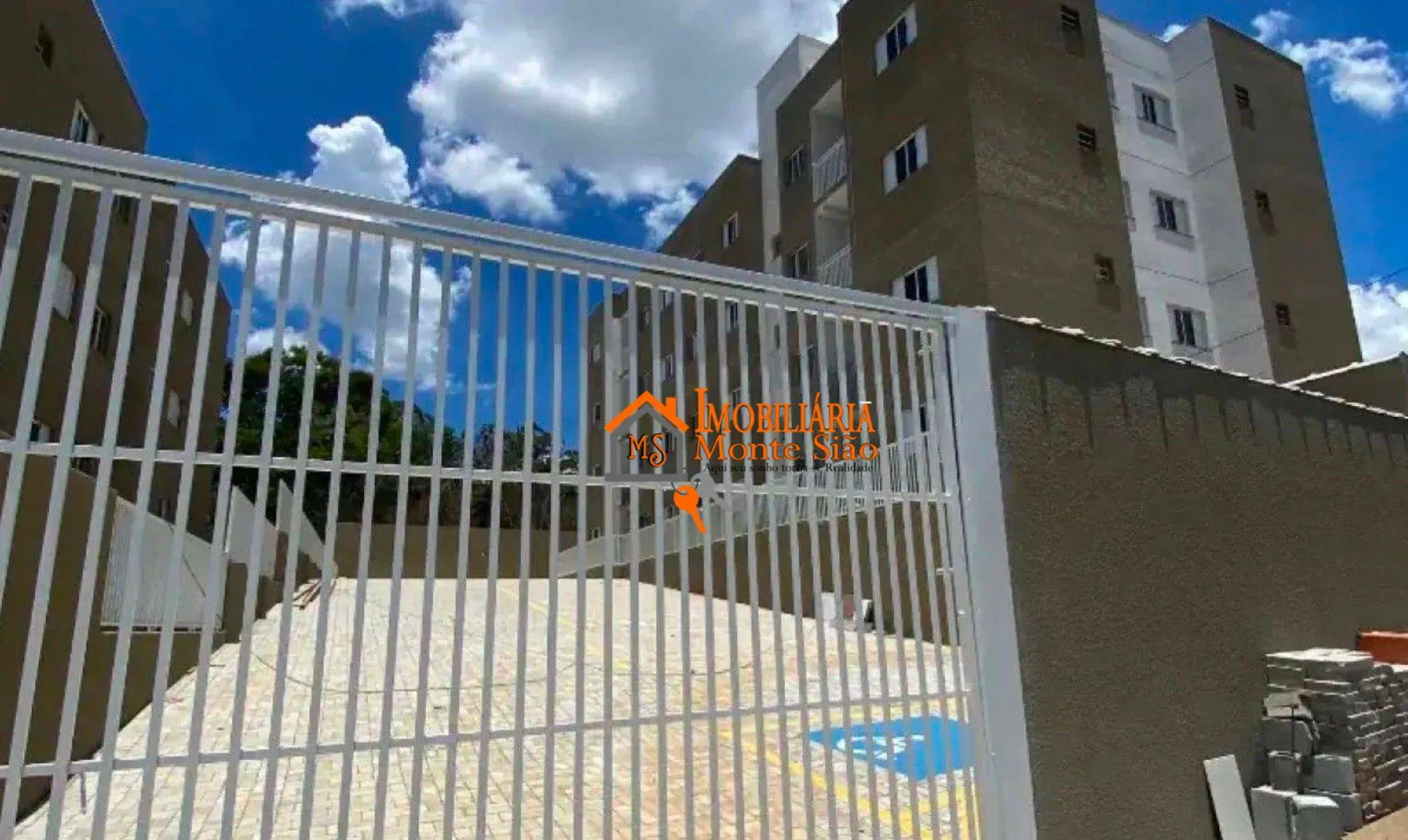 Imagem Apartamento com 2 dormitórios à venda, 47 m² por R$ 270.000,00 - Sítio dos Fernandes - Arujá/SP