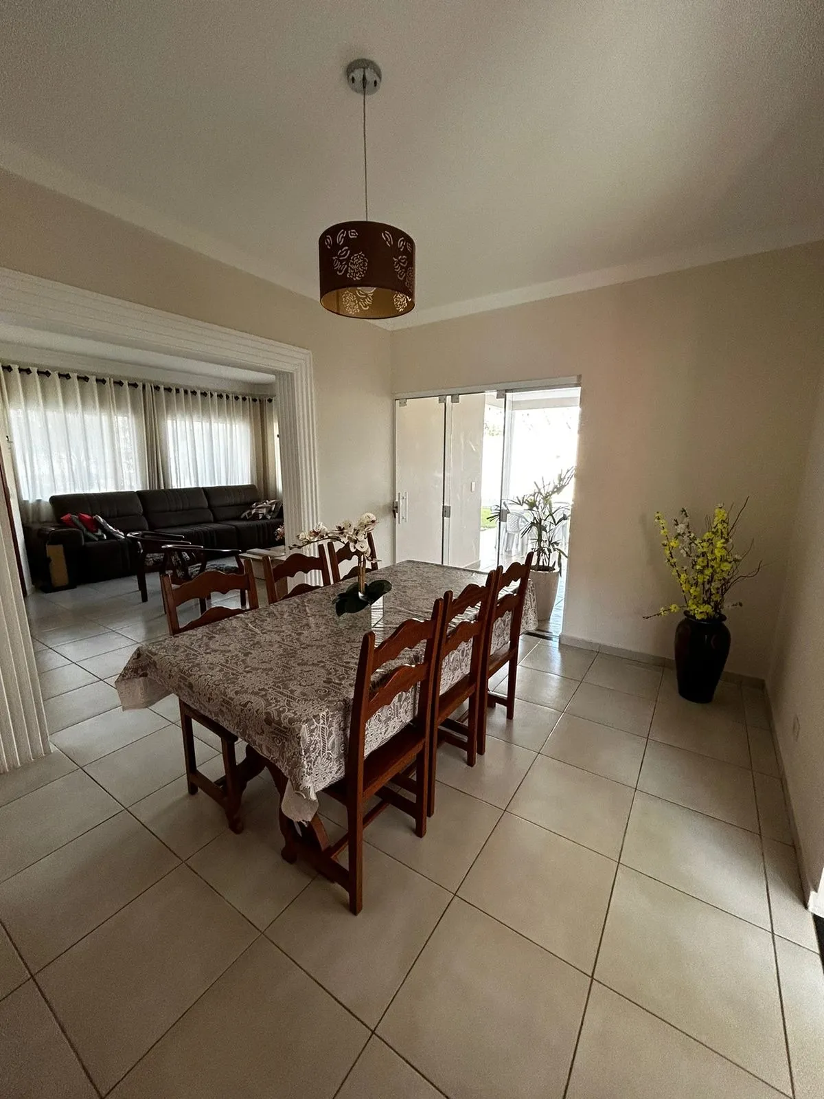 Imagem Casa de 310m² Localizada no Condomínio Residencial Parque Esplanada - Votorantim/SP!