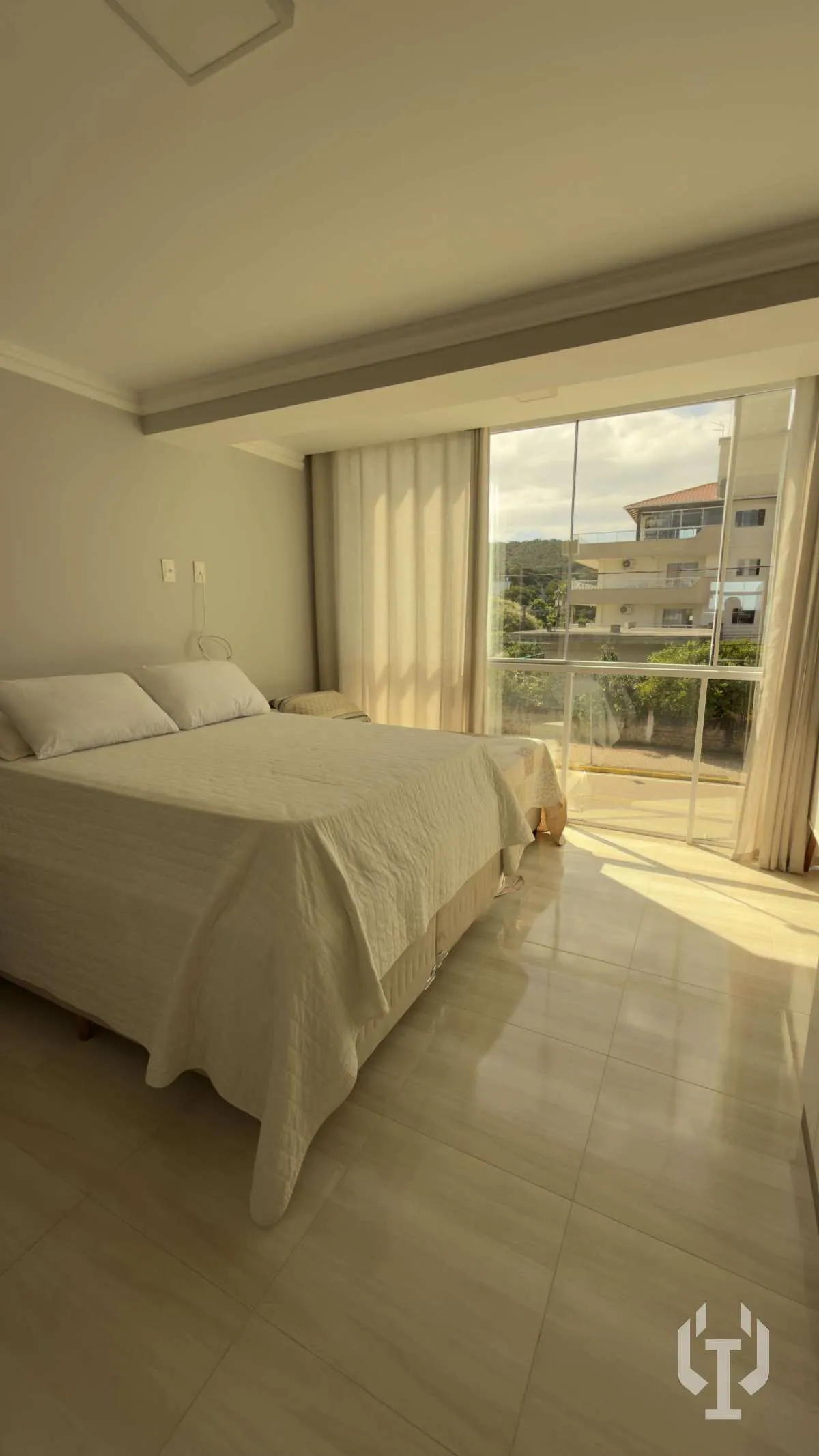 Imagem Casa à venda, com 2 quartos, 100m2