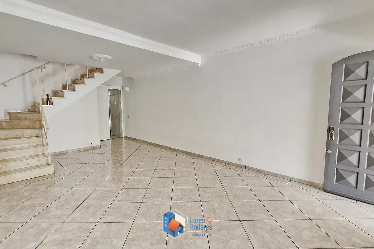 Imagem Sobrado para venda em Santana com 2 quartos, sendo 1 suíte, 116m²
