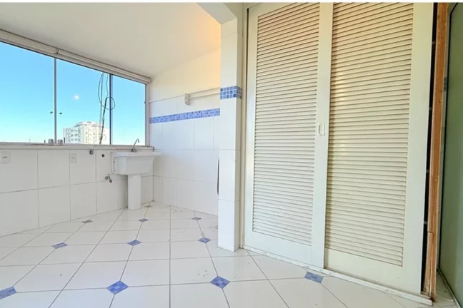Imagem Cobertura Duplex para venda no bairro Teresópolis em Porto Alegre