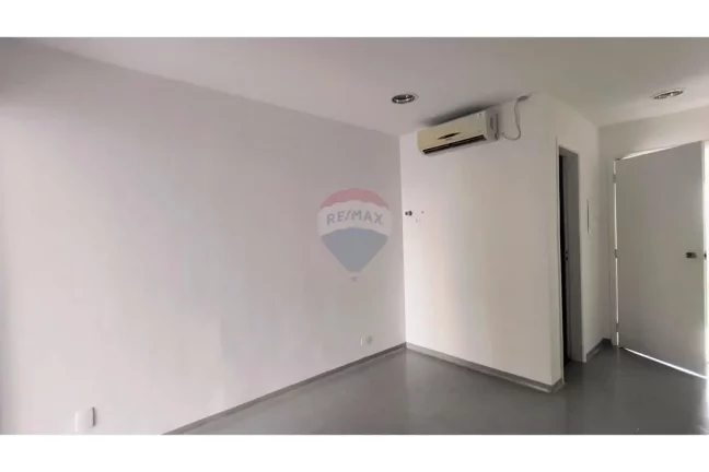 Imagem Sala Comercial 32,32m² com 1 vaga no Itaim Bibi
