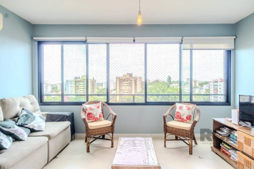 Imagem Cobertura Horizontal, 3 quartos, 1 suite, piscina, condominio com infra, 2 vagas - Bairro Tristeza